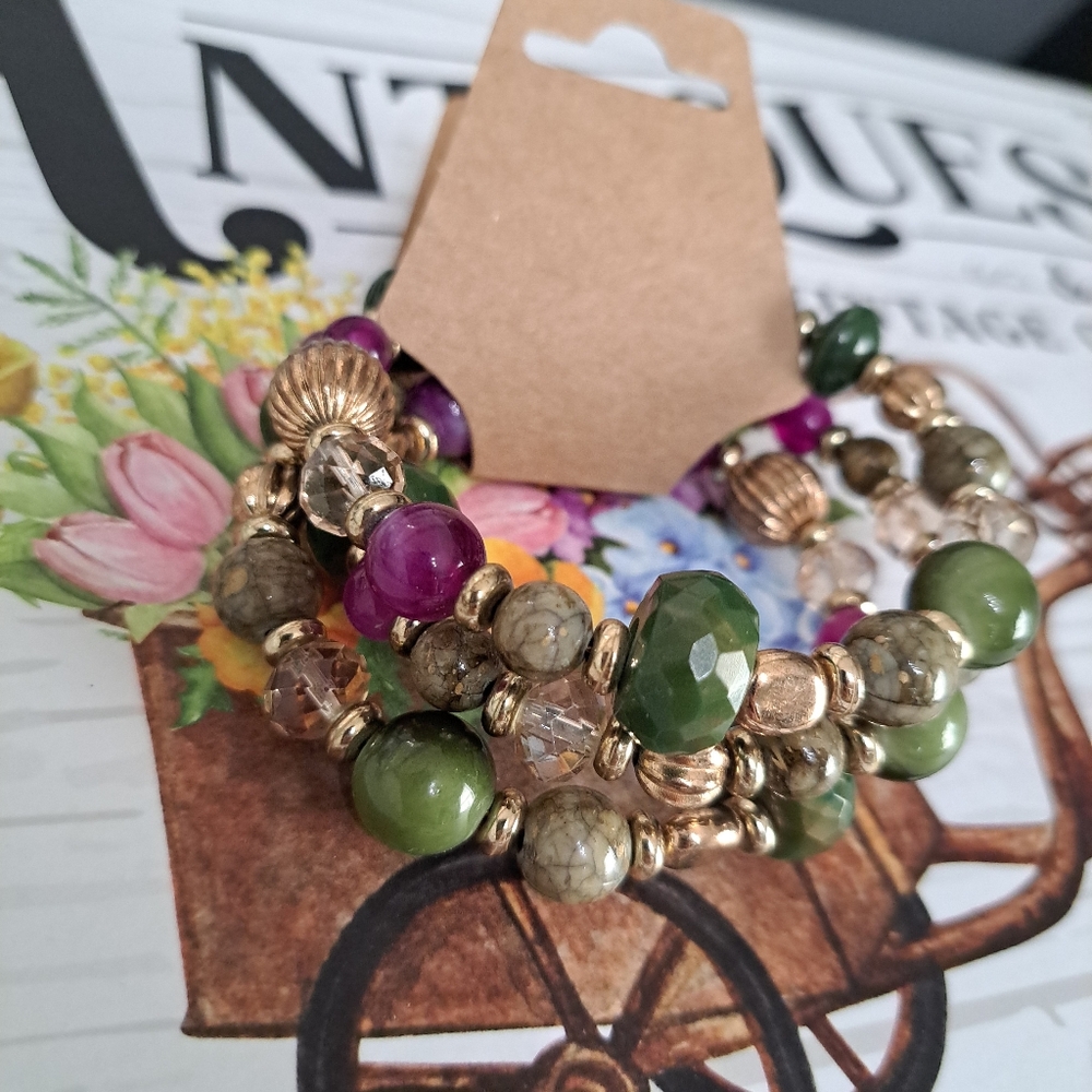 Vintage Spiral Bracelet Beautiful, Colorful,  Beaded bracelet